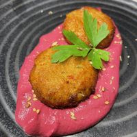 Humus de remolacha (pintxo)  at Zelaik Gastrobar in Pamplona