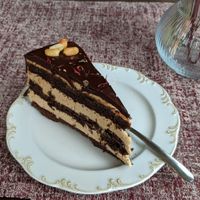 vegane Erdnuss-Schokotorte at Café Königsberg in Itzehoe