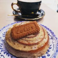 Vegan Biscoff Cinnamon Bun at Sinamon in East Victoria Park