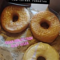 Bad Day Remedies: Vegan Glazed Donut & Vegan Passionfruit Donut at Glazy Susan in Worcester