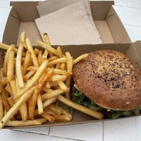 Brian burger  at Twinkle Town  in Port Douglas