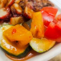 The sweet and sour broth at Yi Xiang Vegetarian - 異香素食 in Central Singapore