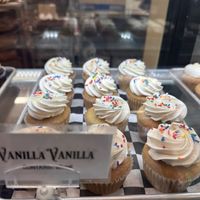   at Minglewood Bake Shop in Richmond