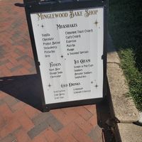  at Minglewood Bake Shop in Richmond