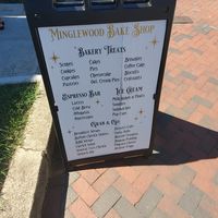  at Minglewood Bake Shop in Richmond