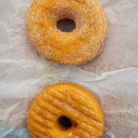 sugar and cinnamon donut at Barrio Donas in San Diego