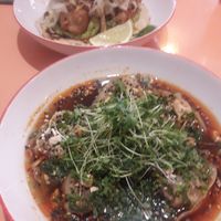 Wonton and tacos at Peaches Gastro Girls in Warsaw