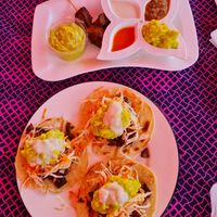 different dips and tacos #Veganuary at Ulu Dos Tres Taco in Zanzibar