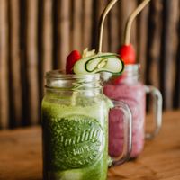 All kind of smothies and superfoods at Elixir Juice & Bowl Bar in Tulum