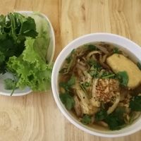 Udon noodle soup 30k at Quan Chay 380 in Ho Chi Minh City