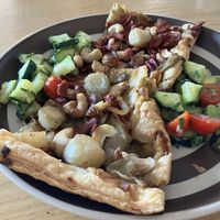 Plaat taart met witlof, speckjes en cashewnoten   at De Groene Gevel in Woerdense Verlaat