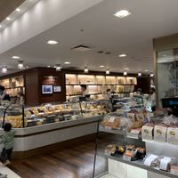 Stand from a distance (beside Sitaara) at Maison Landemaine in Tokyo