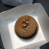 Pb and chocolate cupcake at Gateau - Tripla in Helsinki