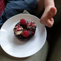 Himbeerdonut at Royal Donuts - Ottensen in Hamburg