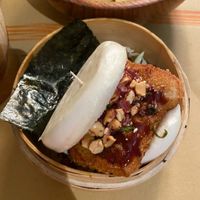 Vegan tofu bao at Handa in Padua