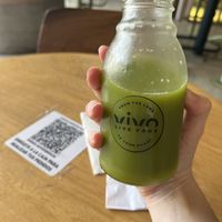 Green juice  at Vivo Live Food in Medellin