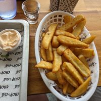 Chunky fries with vegan mayo #Veganuary at Chop 'n Chill in South West Rocks