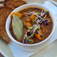 Vegan goulash at Alive Bistro in Marsalforn