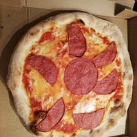Salami Pizza at L'angolino  in Stuttgart
