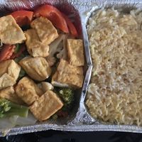 Tofu veggies with mango curry sauce at Com Nieu in Leipzig