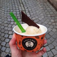 Veganes Eis at Goldhelm in Erfurt