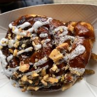 Cinnamon bun - It was good - Should have pecans.  #Veganuary at Evy's World in Monteverde