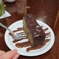 Pastel de chocolate y banano at Evy's World in Monteverde