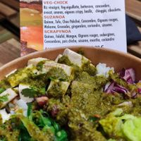 Poke Suzanoa at Veganissim in Paris