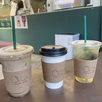 iced vanilla latte, hot cafe latte, orange blue mint tea  at O.verte Donuts 오베흐트 도넛 in Seoul