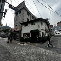   at O.verte Donuts 오베흐트 도넛 in Seoul