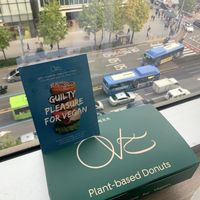  at O.verte Donuts 오베흐트 도넛 in Seoul