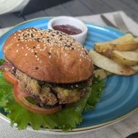 Crispy Ch'kn' Burger at Mother Earth Vegan Restaurant in Tamarindo