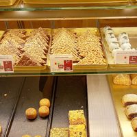 grüner punkt = vegan at SuperBioMarkt - Friedrichstraße in Dusseldorf