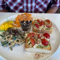 avocado toast at Looney in Morioka