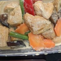 Gaeng Kheaw Wan Tofu (Thai green curry with tofu and aubergine) at Soi 38 in Edinburgh