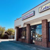 Outside   at Emelina's in San Carlos