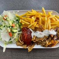 Veganer Döner-Teller   at Reyna in Dortmund