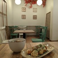 miso and starters at Okashi Sanda in Madrid