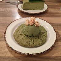 matcha cookie (recommendable) at Okashi Sanda in Madrid