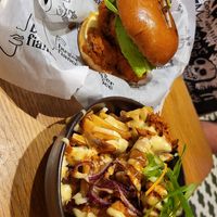 shiitake hot fried chickn burger w shiitake pulled prk poutine 🤤 at Burger Fiancé in Montreal
