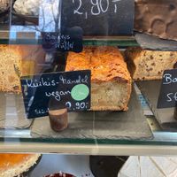 Kuchen 2,90€ at Bäckerei Wiens in Cologne