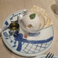 Helado vegano (no ponen que sabor es, pero parece nata) at Vegan Bistro Jangara in Tokyo