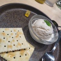 Vanilla ice cream desert at Vegan Bistro Jangara in Tokyo