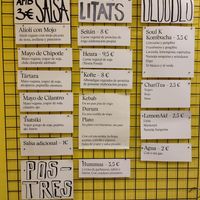 New options at Good Shit, Vegan Kebabs in Barcelona