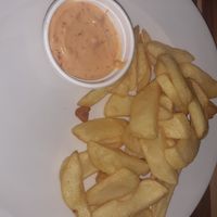 Chips with chipotle mayo at Good Shit, Vegan Kebabs in Barcelona