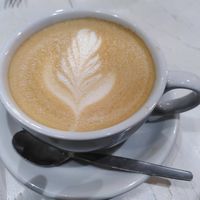 Decaf oat latte (December 2022) at Kofi&Co in Wetherby