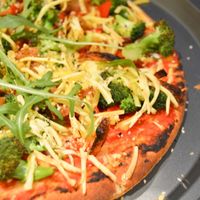 Barbecue pizza at Loving Hut - Fredenborgsveien in Oslo