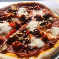 Manhattan Pizza at Nolita in Wellington