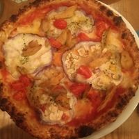 Melanzana + extra "chicken" at Marcus Pizze Amore in Paris