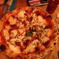 Umami pizza at Marcus Pizze Amore in Paris